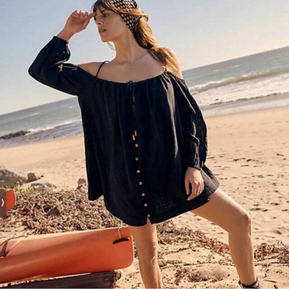 FREE PEOPLE Stealin’ Hearts Tunic Dress size S 30” p2p Black $88 Retail NWOT